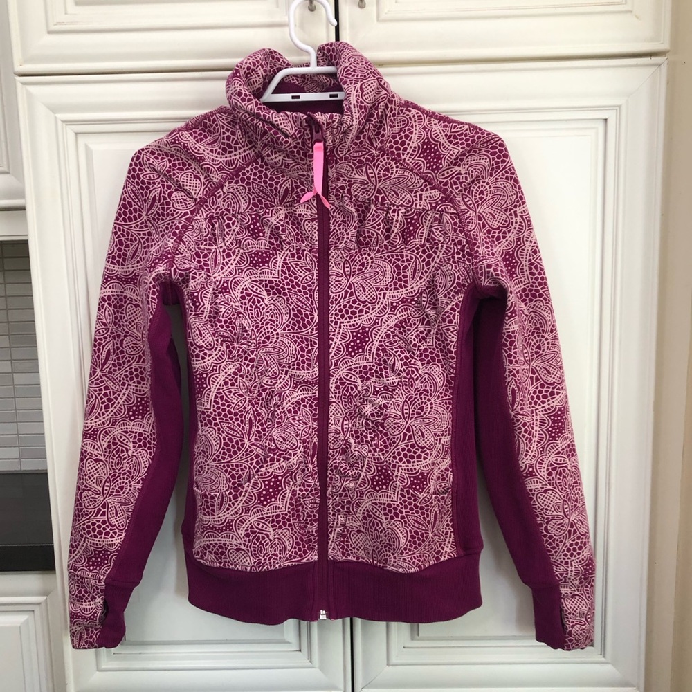 RARE - Ivivva by Lululemon girl’s jacket 🍋